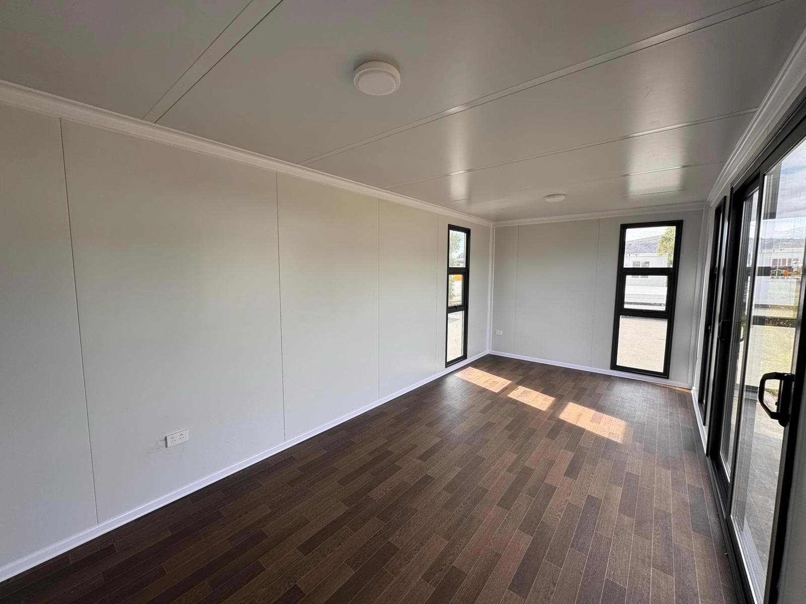 Cabin Dimension Image