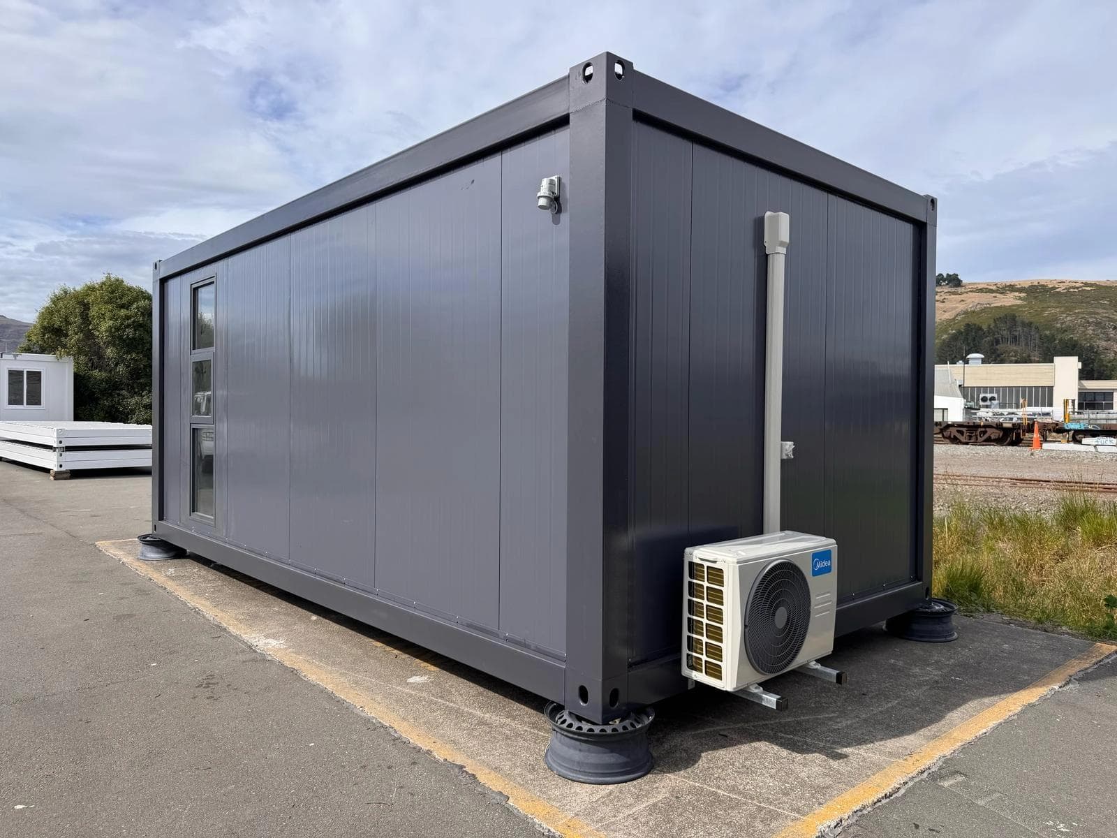 Cabin Dimension Image