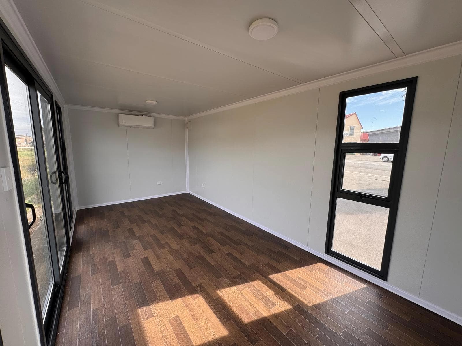 Cabin Dimension Image