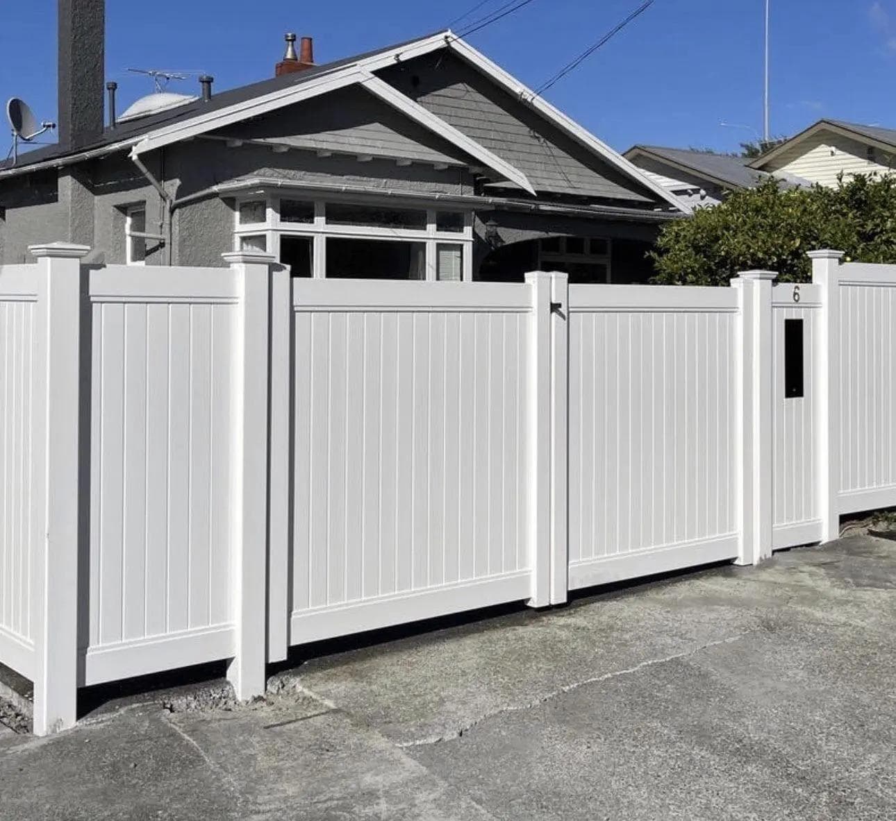 White PVC Double Driveway Gate image 2