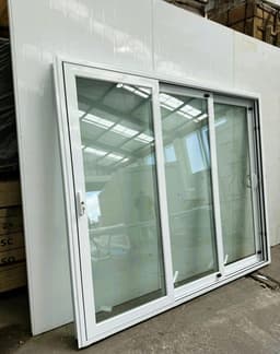 Stacker Sliding Door 2.4m x 2m