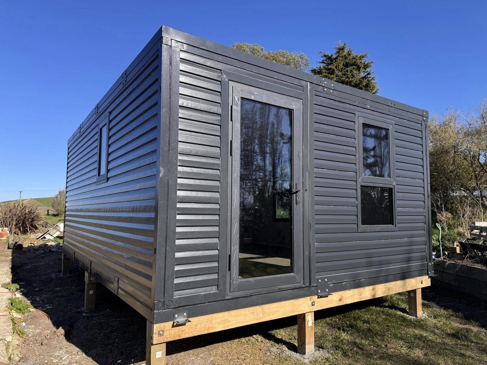 Granny Flat image 1