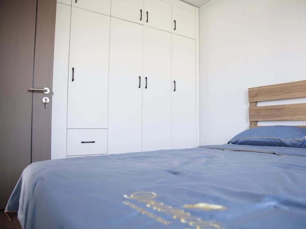 Cabin Dimension Image