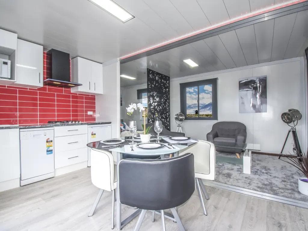 Portable Building Specialist Gallery Image